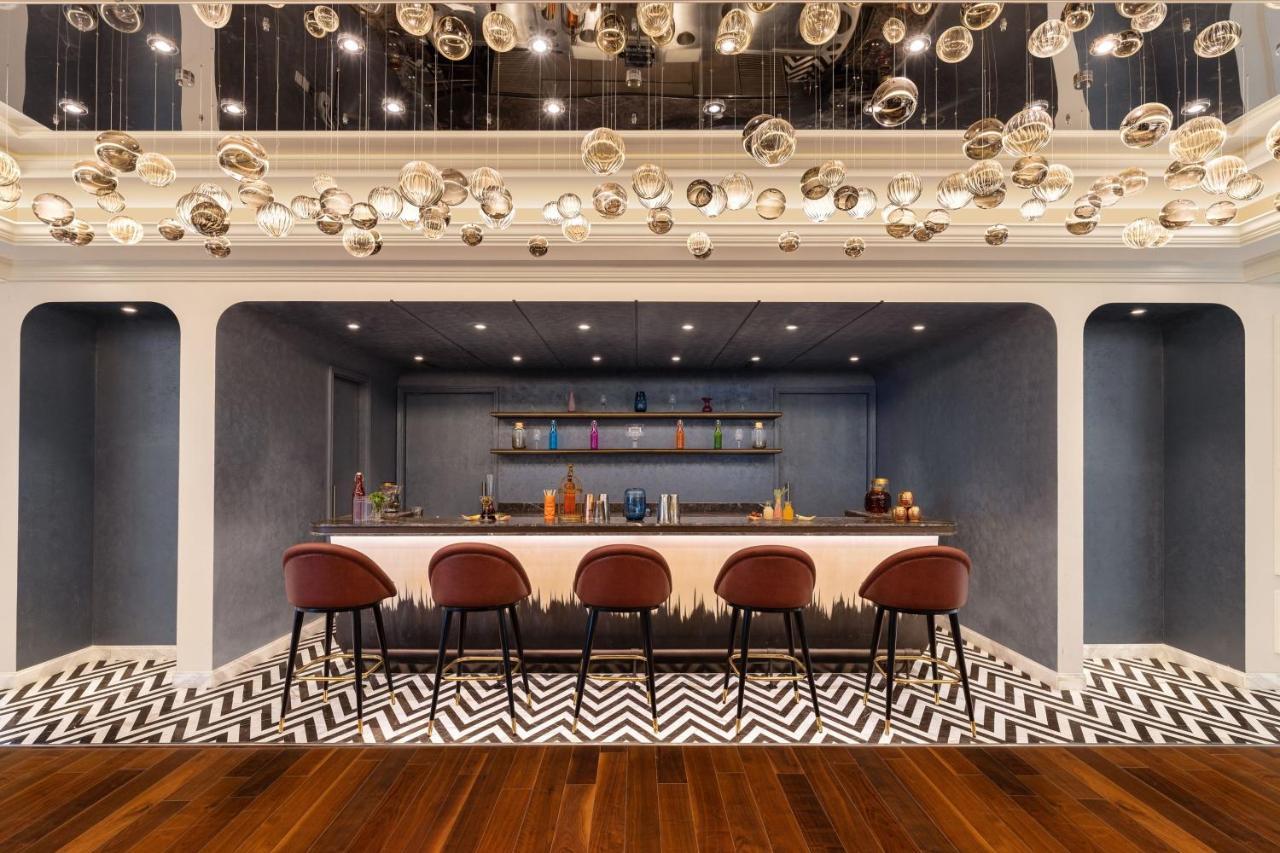 Itc Royal Bengal, A Luxury Collection Hotel, כלכותה מראה חיצוני תמונה The bar on board